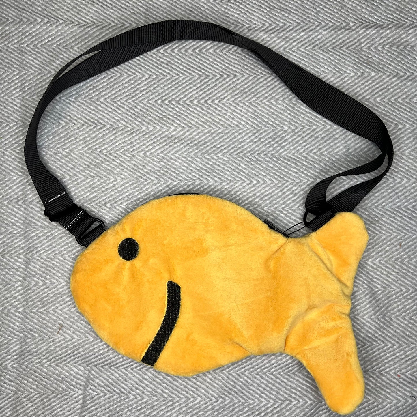 Bag Fish Cracker